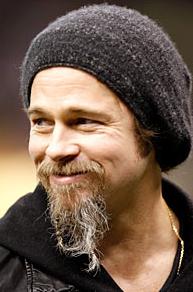 Un sex-symbol, ça ? J'ai plutôt envie de te donner une pièce ou de chanter avec lui "Get up, stand up: stand up for your rights !" 