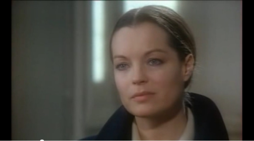 Chez Calude sautet, la femme des années 70 choisit l'IVG. (Romy Schneider dans Une histoire simple, 1979)