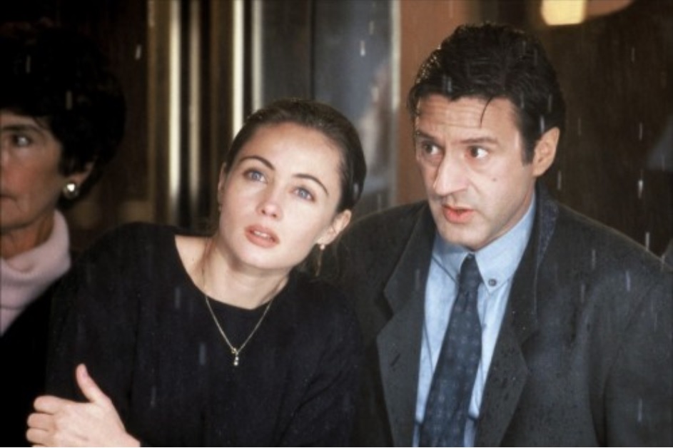 A Paris, il pleut. En toute saison. (illustration Emmanuelle Béart et Daniel Auteuil 'Un cœur en hiver' de Claude Sautet, 1992. 